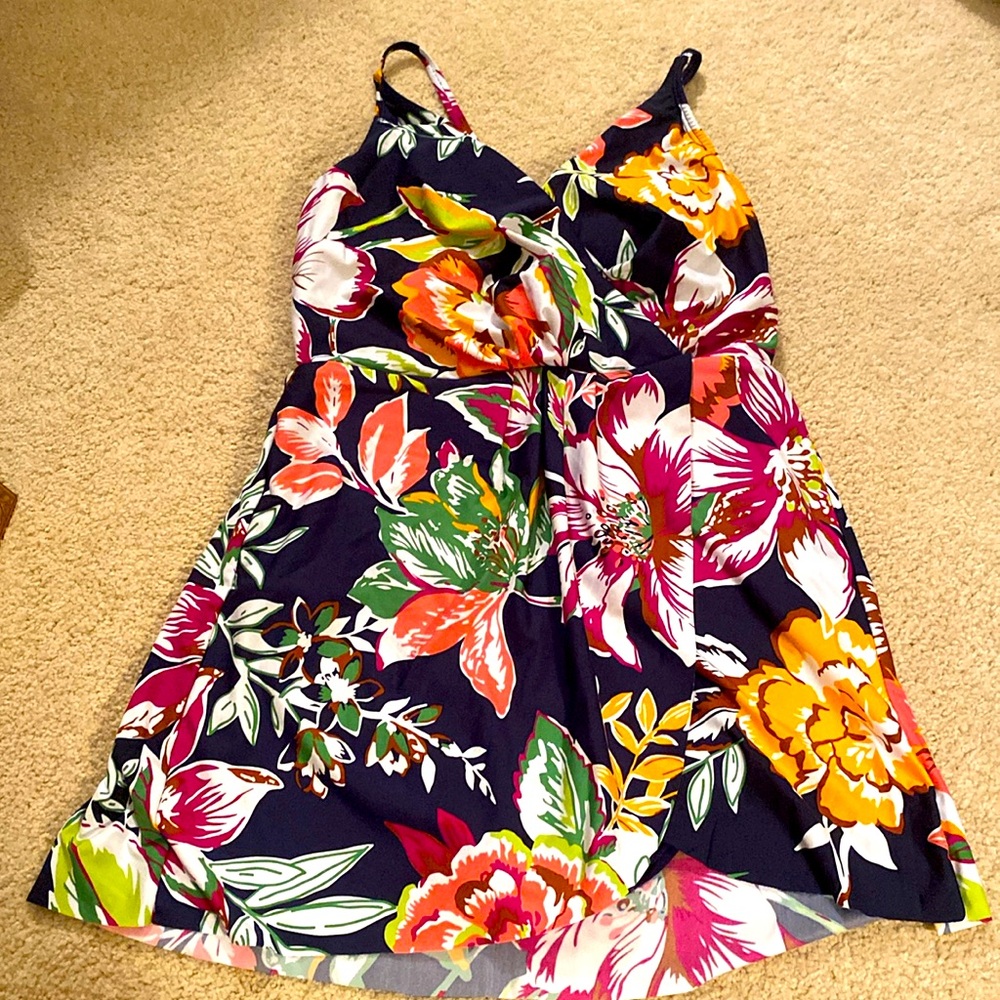 Anne Cole Swimsuit New size 6 bathing suit One piece
